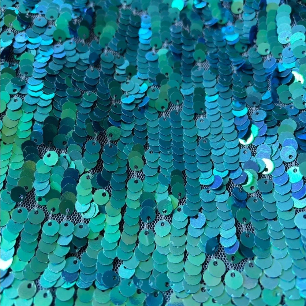 Justice Girl’s Blue & Turquoise Sequin Denim Mermaid Jean Shorts Size 14 Slim